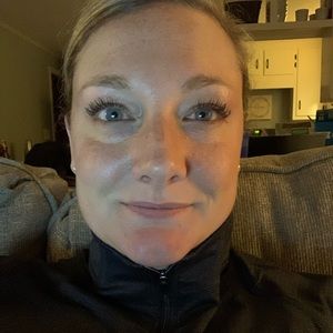 Meet your Posher, Amie